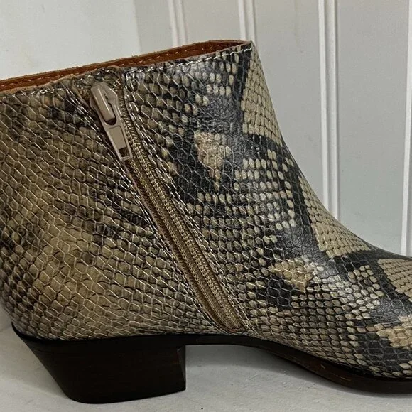 Lucky Brand | Beige Snake-Embossed Bhadie Leather Bootie - Women Size 7.5 - Picture 8 of 8